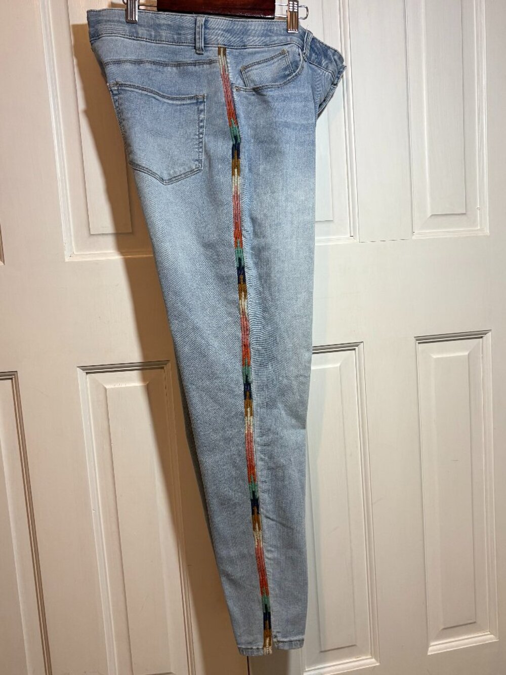 Knox Rose Embroidered Jeans Womens Size 12